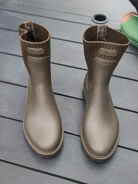 Unisa Olive/Brown Leather Ankle Boot European 36 Size 5.5-6
